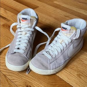 Nike vintage sneakers